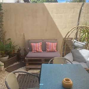 https://chez-berthe.fr-provencehotel.com