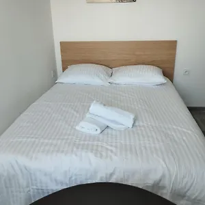 https://studio-le-pont-de-claix.hotels-rhonealpes.com